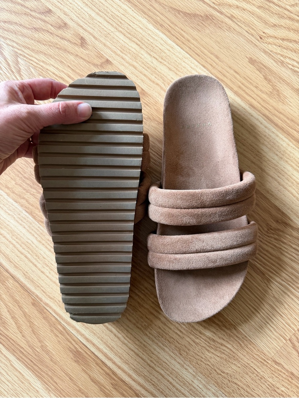 Varley Giles quilted Suede Slides in Chestnut Brown - Picture 4 of 4